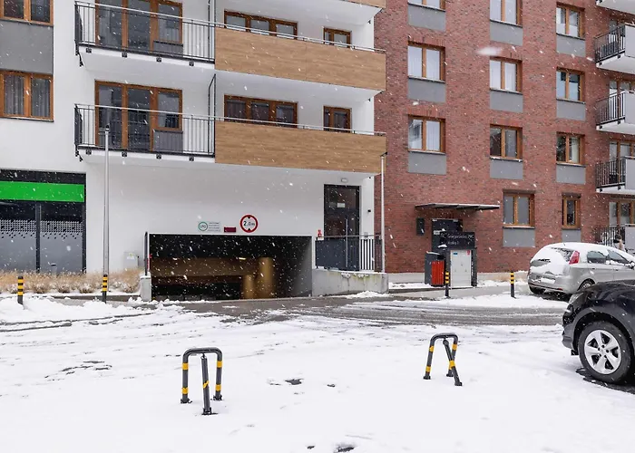 Exclusive Apartment With Parking By Renters Prestige