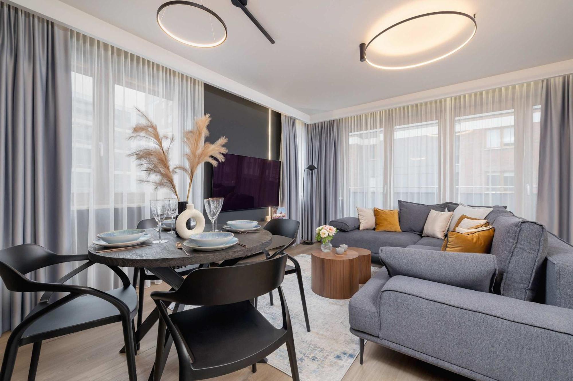 Exclusive With Parking By Renters Prestige * Cracovia